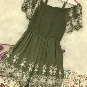 💚 FRANCESCA’S ROMPER